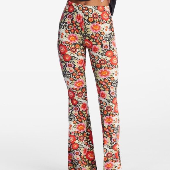 BILLABONG Sun Down Flare Pants Sz M Multicolor Floral High Rise Stretchy Viscose - Picture 2 of 10